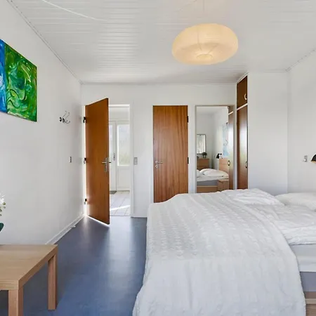 Sct Knudsborg - 12C - Apartment On The Beach
